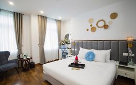Son Tung Hotel 松通酒店